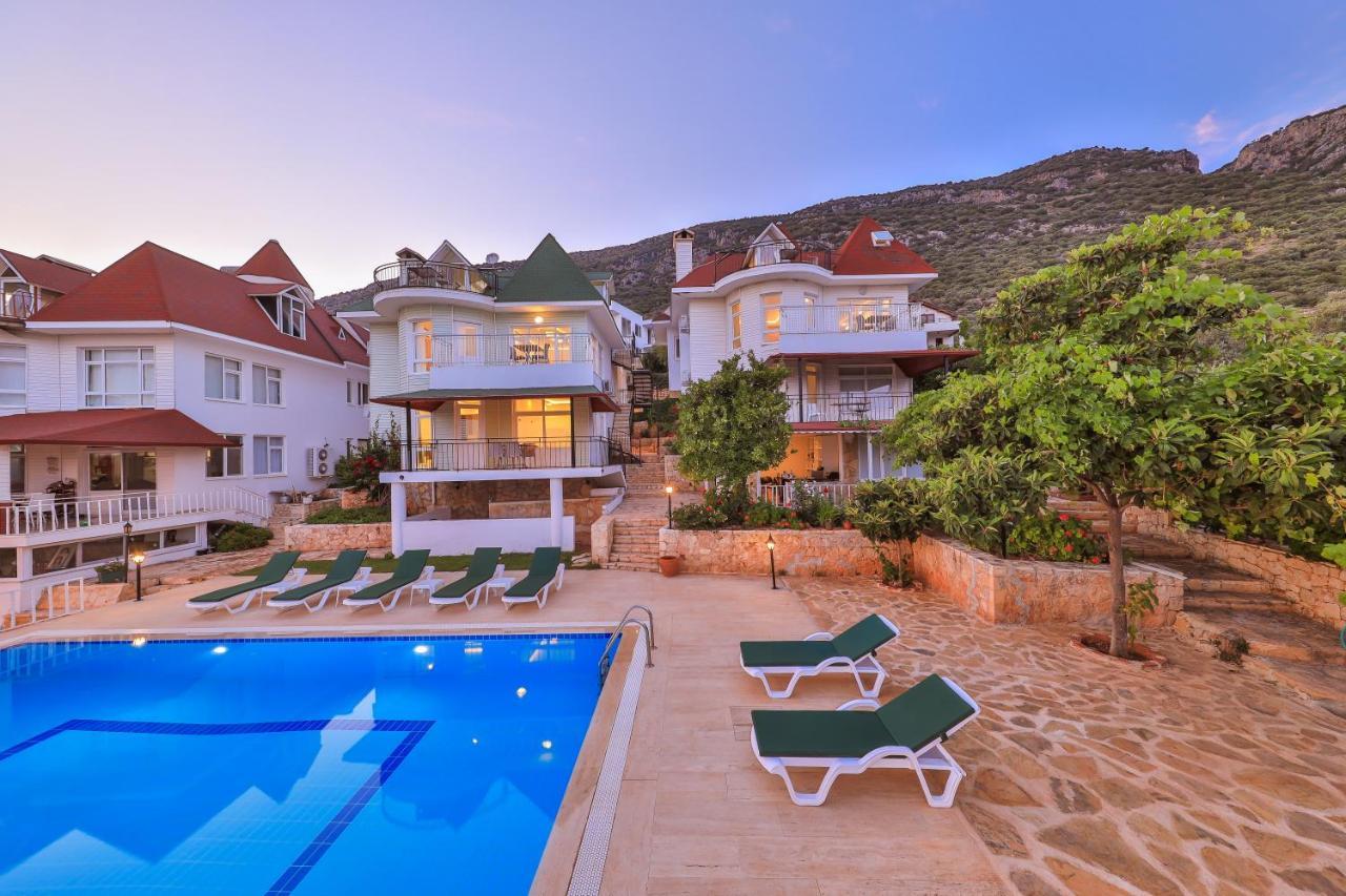 3 House Apart Kas Exterior photo